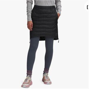 NWT SKHOOP Short Down Quilted Black Insulated Skirt Size Small
